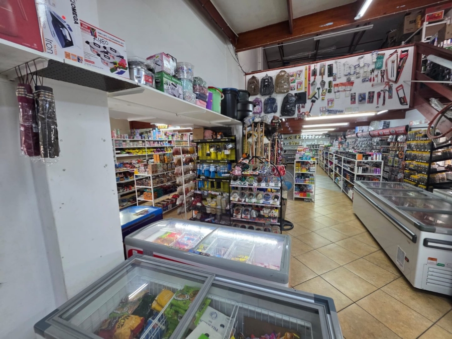 Commercial Property for Sale in Wavecrest Eastern Cape